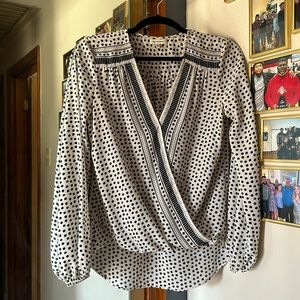 Max Studio Small Black and White Women’s Polka Dot Polyester Blouse